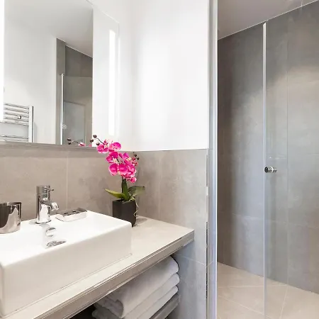 Appartamento Livinparis - Luxury 2 Bedrooms Opera I